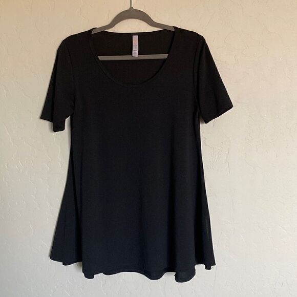 Lularoe black tunic  - Picture 1 of 7